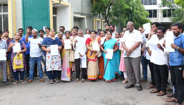 Actions aimed at partisanship against small traders should be avoided: CITU
