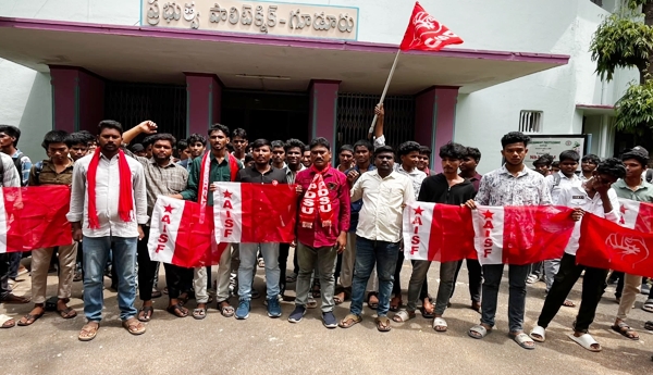 Bandh successful in Gudur.
