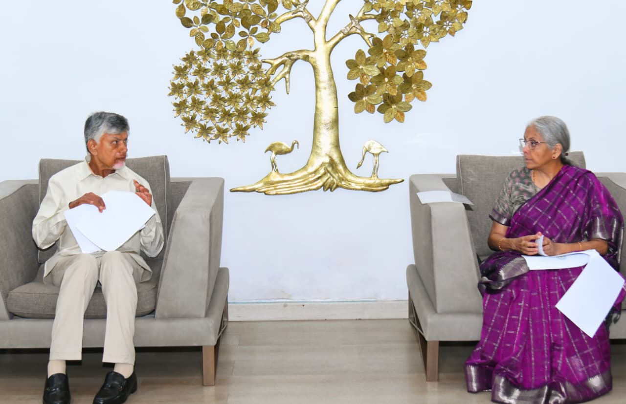 cm meet nirmala