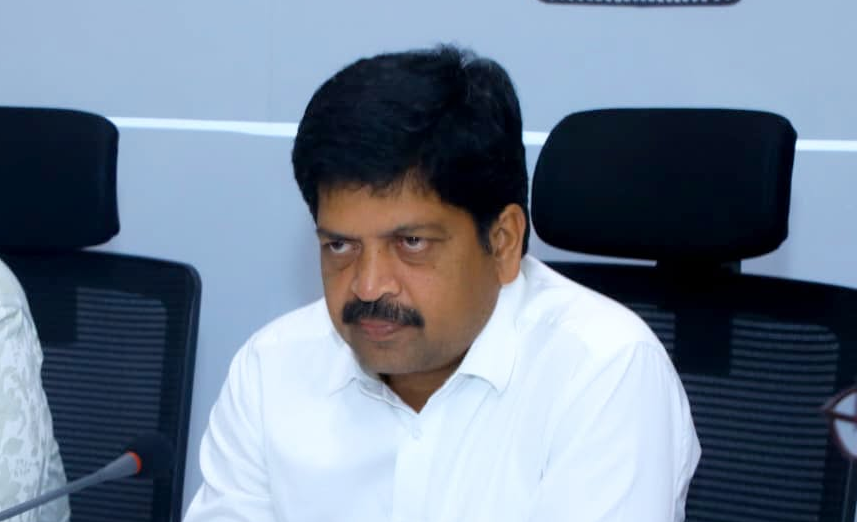 kollu ravindra