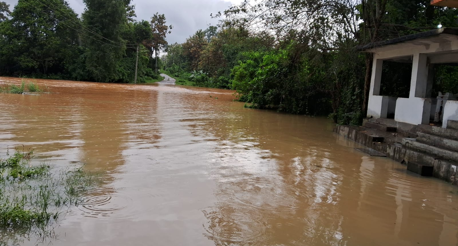 rains