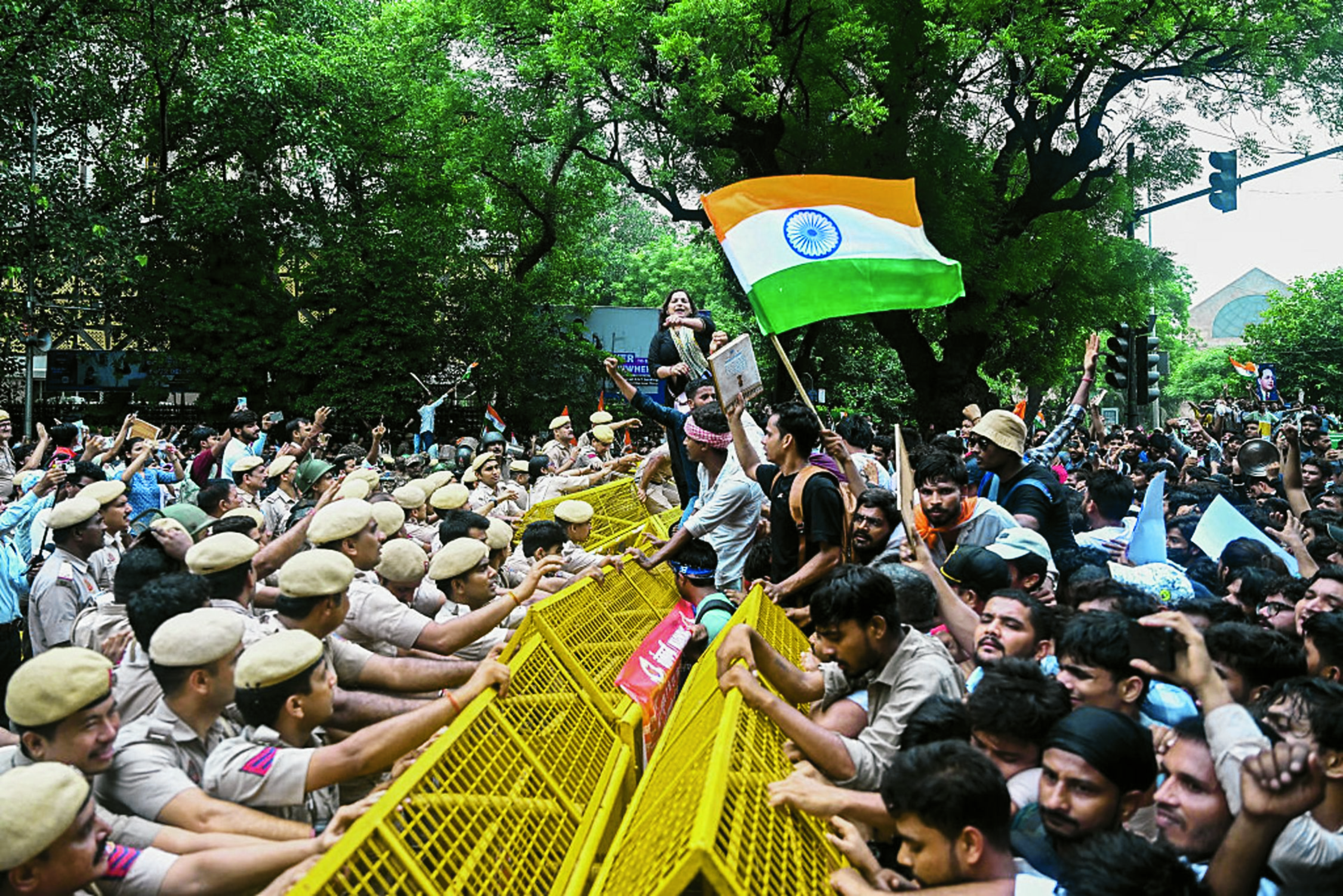 jantarmantar - students