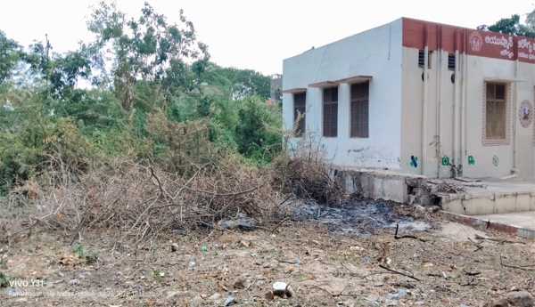 Negligence reigns at Vaddirala PHC