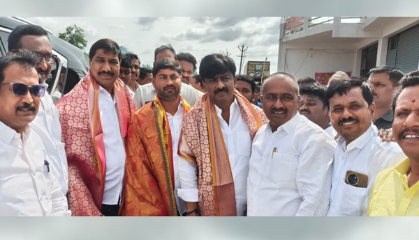 We will complete the pending road works without causing inconvenience to the public Minister BC Janardhan Reddy