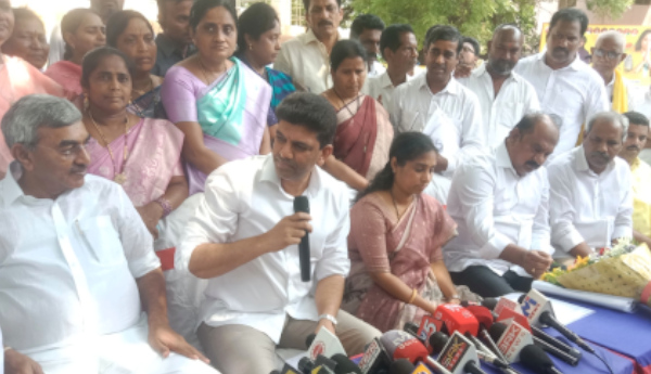 కృష్ణ నగర్ రైతు బజారుకు కేంద్ర మంత్రి శంకుస్థాపన