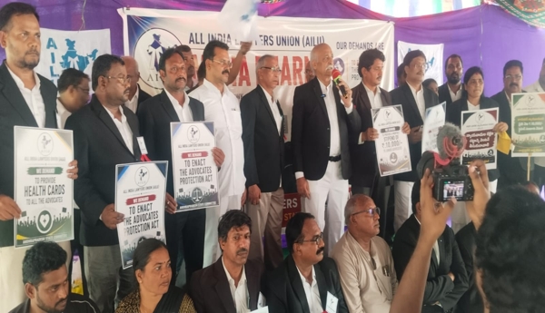 Lawyers' ‘Mega Protest’ in Vijayawada