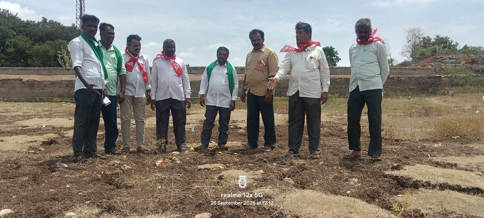 కరువుతో రైతులు సతమతం
- అన్నదాతలను ప్రభుత్వం ఆదుకోవాలి
- శ్రీ సత్యసాయి జిల్లాలో సిపిఎం జీపుజాతా ప్రారంభం image 1