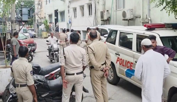 Late-night police commotion in Palnadu...