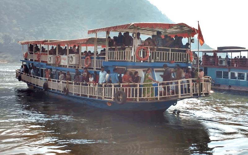 papikondalu-boating