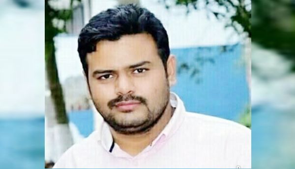 Secretariat employee dies of heart attack.