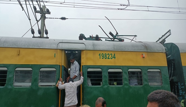 Major accident averted for Repalle passenger train