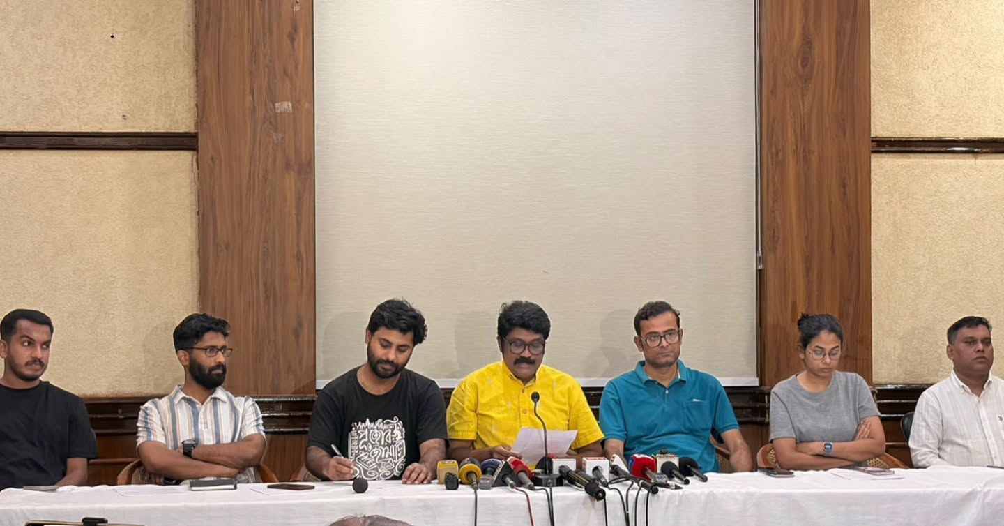 ఓటు చోరీకి వ్యతిరేకంగా దేశవ్యాప్త ఆందోళనలు
- 9న విద్యార్థి, యువజన నిరసనలు
- 10న ఢిల్లీలోని జంతర్ మంతర్‌ వద్ద భారీ ప్రదర్శన
- సిఇసి జ్ఞానేష్ కుమార్‌ రాజీనామాకు డిమాండ్‌ image 1