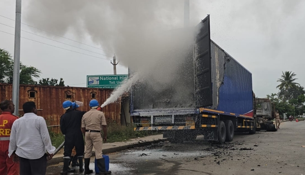 Lorry rams into container – four sustain severe injuries.