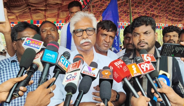 Subsidy arrears of small-scale entrepreneurs must be released: V. Srinivasa Rao