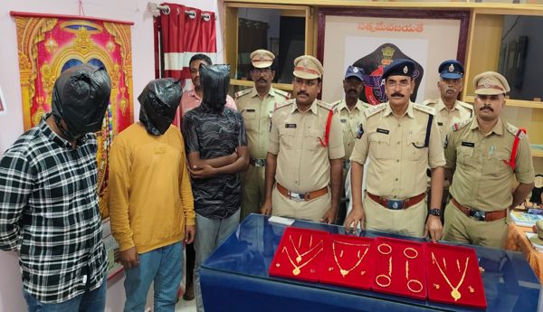 Three accused arrested in two theft cases