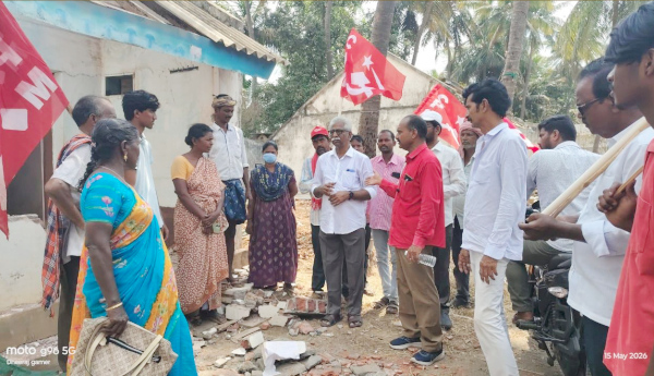 ‘ఇది బుల్డోజర్ రాజ్యంలా కనిపిస్తుంది` : వి.శ్రీనివాసరావు