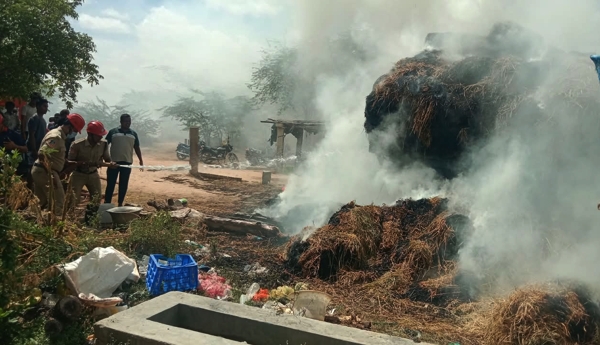 Tractor carrying paddy straw gutted by fire due to short circuit.