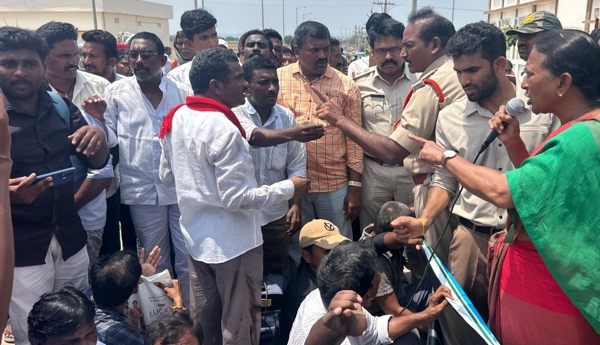 Protest by Veligonda project-displaced persons turns tense.