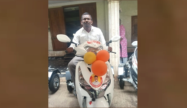 Free three-wheeler bike for a person with a disability.