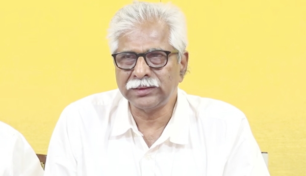 'ప్రశ్నించే గొంతుకలను అణచివేయాలని చూస్తే ... తెలుగు ప్రజలు సహించరు` : వి.శ్రీనివాసరావు