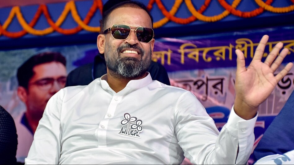 పార్టీ మారిన ఎంపీకి ఆక్రమించిన స్థలం 
- యూసుఫ్ పఠాన్‌కు బిజెపి సర్కారు నజరానా
- వడోదర కార్పొరేషన్ తీర్మానం image 1