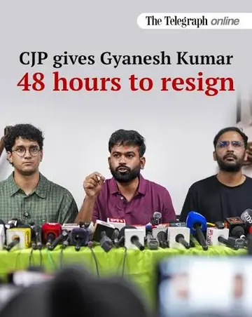 జ్ఞానేష్ కుమార్‌ 48 గంట‌ల్లో రాజీనామా చేయాలి
లేకుంటే దేశ‌వ్యాప్త ఆందోళ‌న‌
జంతర్‌మంతర్‌-2.0’ చేపడతాం : సిజెపి హెచ్చరిక image 1