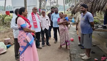 Government must provide relief to cyclone victims CPM central team