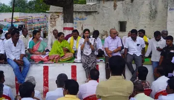 MLA Bandaru Sravani Sri's tour in Narpala.