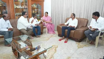 Minister Ravikumar holds review with agricultural officials
