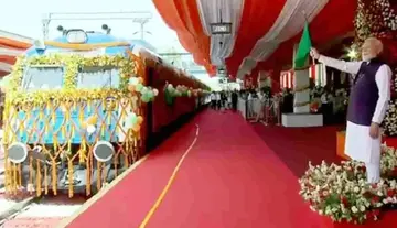 PM Modi flags off the first hydrogen train.