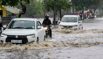 Rains - Torrential rain in Delhi