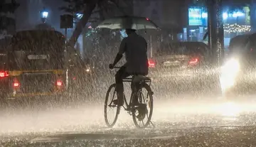 Rains - Heavy rainfall in Tamil Nadu - Red alert for Chennai