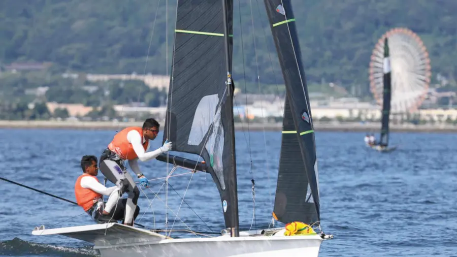 sailing.jpg