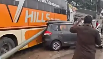 Travels bus havoc – one dead, 50 injured.