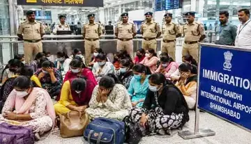 భారీ వీసా మోసం - ఎయిర్ పోర్టులో 20మంది మహిళలు అరెస్ట్
