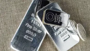 silver shortAGE