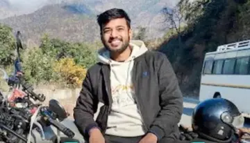 Software Engineer Commits Suicide