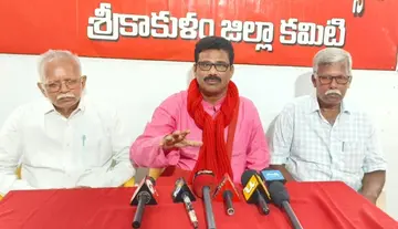 Government undermining healthcare: CPM leaders