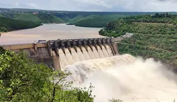 Inflow into Srisailam reservoir decreases.