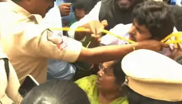 Tension in Kurnool – Sugali Preethi's mother's wheelchair rally obstructed.