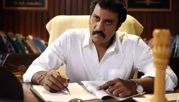 లాయర్‌‌గా సునీల్‌ image 1
