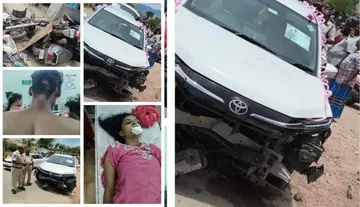 Car havoc – two critically injured