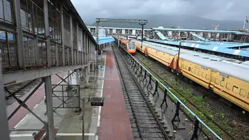 trains cancelled