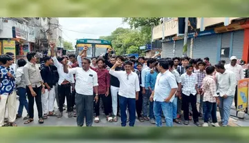 SFI and DYFI bandh in Udayagiri.
