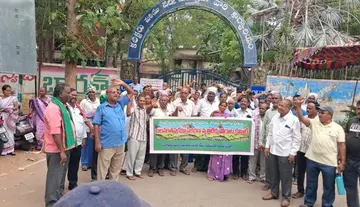 forced-land-acquisition-should-be-stopped