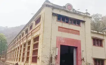 winch house.jpg