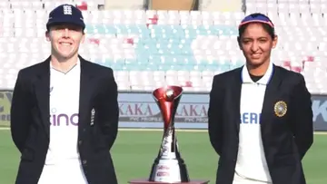 womens trophy